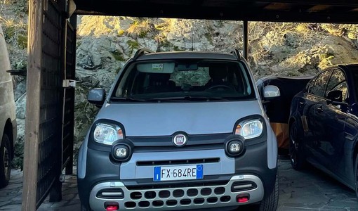 La Fiat Panda rubata in via Livorno La Fiat Panda rubata in via Livorno