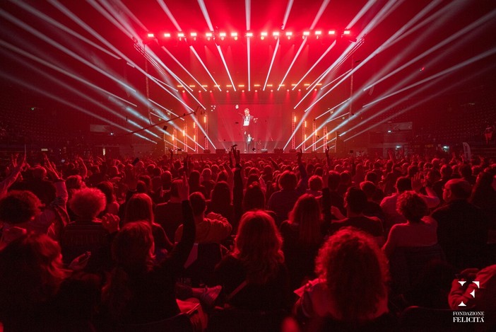 Il Festival della Felicità 2026: la terza edizione raggiunge l'ospedale Regina Margherita e il carcere Lorusso Cutugno Il Festival della Felicità 2026: la terza edizione raggiunge l'ospedale Regina Margherita e il carcere Lorusso Cutugno