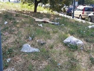 Ancora segnalazioni per il degrado ai Giardini Maiocco Ancora segnalazioni per il degrado ai Giardini Maiocco