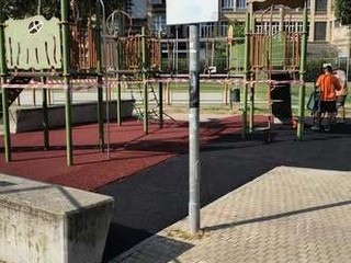 Nuova area giochi per via Como Nuova area giochi per via Como