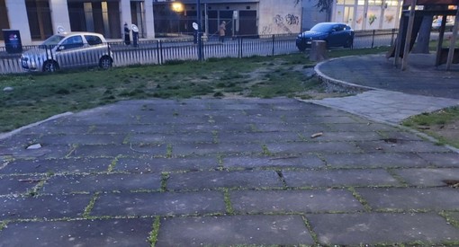 Giardino Boccioni, dopo le proteste arrivano i giochi per bambini