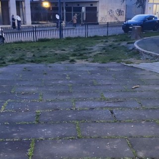 Giardino Boccioni, dopo le proteste arrivano i giochi per bambini