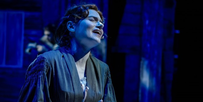 Giulia Ottonello protagonista di "7 spose per 7 fratelli" al Teatro Alfieri