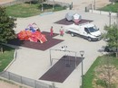 L'intervento per i giochi vandalizzati L'intervento per i giochi vandalizzati