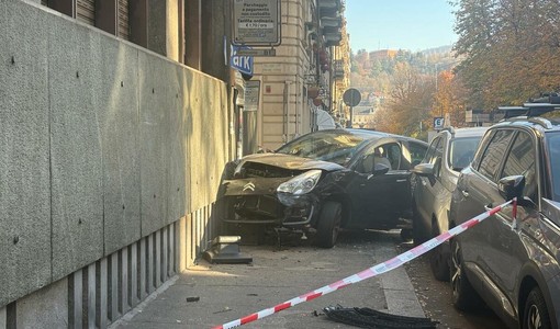 Dramma in corso Marconi: perde la vita andando a schiantarsi con l'auto