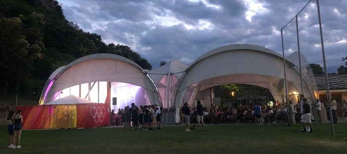 Con Zekyval, tornano sul palco delle generazioni di cavouresi