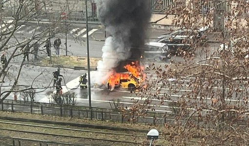 L'incendio è avvenuto in corso Unione Sovietica