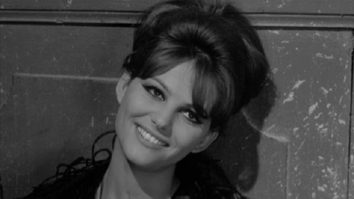 Addio a Claudia Cardinale, l’iconica diva del cinema italiano se ne va a 87 anni