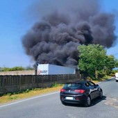 Incendio in una fabbrica a Orbassano Incendio in una fabbrica a Orbassano