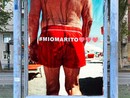 Uno dei manifesti pubblicati dall'artista Uno dei manifesti pubblicati dall'artista
