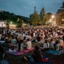 “L’odore della notte”, il cinema va in scena sul prato dell’Imbarchino nelle sere d’estate