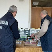 Farmaci scaduti, maltrattamenti e abusi: strutture sanitarie sotto la lente dei Nas