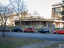 Senza strisce davanti alla scuola, allarme sicurezza alla materna Agazzi Senza strisce davanti alla scuola, allarme sicurezza alla materna Agazzi
