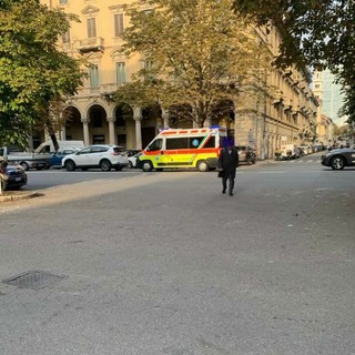Un incrocio senza strisce in corso Galileo Ferraris