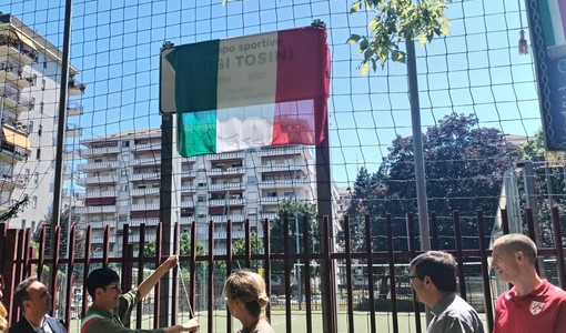 A Luigi Tosini il campo sportivo che contribuì a far nascere nella parrocchia San Benedetto Abate A Luigi Tosini il campo sportivo che contribuì a far nascere nella parrocchia San Benedetto Abate