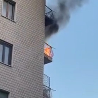 Appartamento in fiamme in Borgo Vittoria: l’incendio in un appartamento in via Randaccio