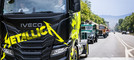 La sfilata dei mezzi Iveco nel centro di Torino per i 50 anni del Gruppo