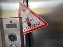 Ascensore di nuovo rotto nelle case popolari, Catanzaro (Pd): "Cittadini prigionieri"