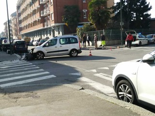 Incidente stradale in via Bianchi