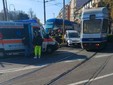 Scontro tra tram e auto in largo Borgaro Scontro tra tram e auto in largo Borgaro