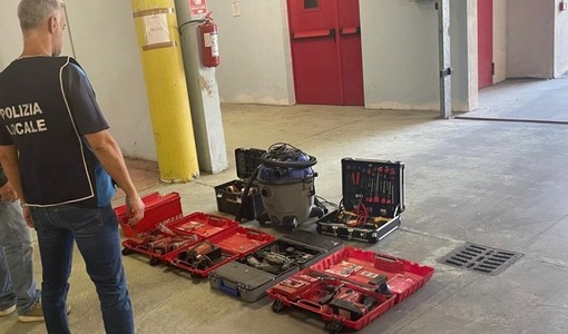 Attrezzi rubati e ritrovati in un capanno al Parco della Colletta: recuperati 5mila euro di utensili edili Attrezzi rubati e ritrovati in un capanno al Parco della Colletta: recuperati 5mila euro di utensili edili
