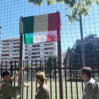 A Luigi Tosini il campo sportivo che contribuì a far nascere nella parrocchia San Benedetto Abate A Luigi Tosini il campo sportivo che contribuì a far nascere nella parrocchia San Benedetto Abate