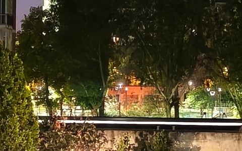 Incendio nei pressi della bocciofila Redentore