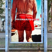 Uno dei manifesti pubblicati dall'artista Uno dei manifesti pubblicati dall'artista