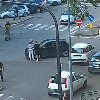 Ennesimo incidente all'incrocio tra corso Vercelli e via Boccherini