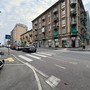 L'attraversamento crea problemi alle auto e ai pedoni. La Circoscrizione 8: “Presto un sopralluogo”