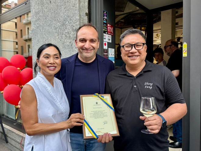 Festa per i 40 anni del ristorante Zheng Yang, che ha portato la Cina a Torino