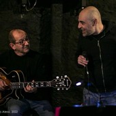 All'Osteria Rabezzana, Lele Piras Duo in un concerto omaggio a Pino Daniele