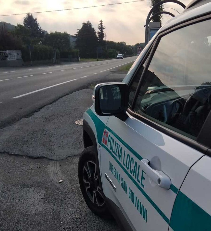 Cambia l’auto, non le abitudini: lusernese fermato ancora senza patente Cambia l’auto, non le abitudini: lusernese fermato ancora senza patente