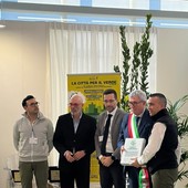 Il sindaco di Chivasso ritira a Milano il Premio nazionale “La Città per il Verde”