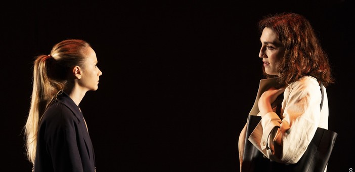 Teatro, Cotroneo racconta il duello verbale tra un'insegnante e la sua alunna