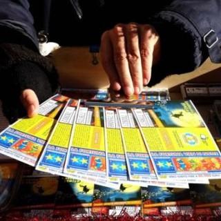 Boom di vendite per i biglietti della Lotteria a Torino