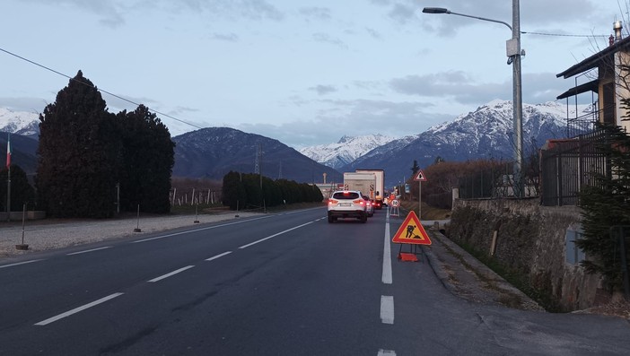 Da oggi movieri al posto dei semafori per evitare le code a Luserna San Giovanni