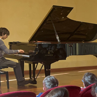 Luca Troncarelli al pianoforte