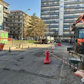 Lavori in corso in piazza Guala