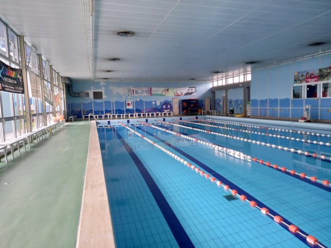 Luserna San Giovanni traghetta la piscina fino a giugno Luserna San Giovanni traghetta la piscina fino a giugno