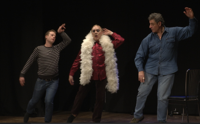 Rivoli, al teatro San Paolo si ride con la commedia “La Prima Volta non si scorda mai”