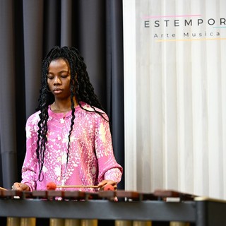 Dal degrado alla bellezza: Estemporanea festeggia 10 anni di musica, talenti e teatro in Barriera di Milano