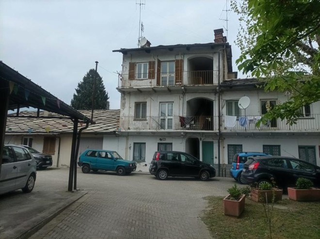 Il complesso di Casa Dezzani Il complesso di Casa Dezzani