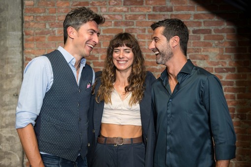 Teatro, debutto in Italia per la commedia esilarante "La foto del mio migliore amico"