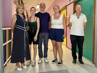 Scuole chiuse, porte aperte ai centri estivi Scuole chiuse, porte aperte ai centri estivi