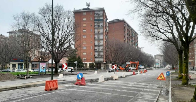 Lavori in strada Altessano