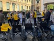 12 carrozzine donate alle Molinette dal Lions Club Pino Torinese