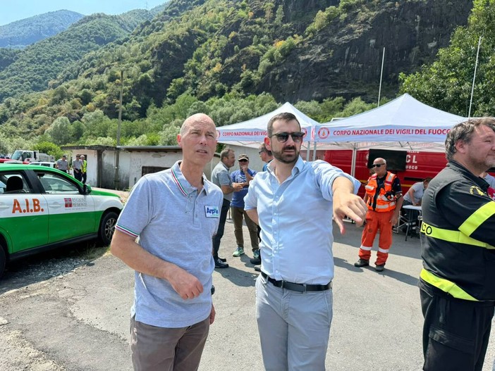 I sopralluoghi nelle aree in cui gli incendi stanno divorando le foreste