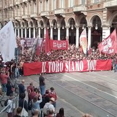 Nel giorno degli Invincibili in 15mila gridano: &quot;Cairo vattene, il Toro siamo noi&quot;