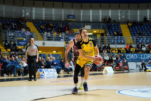 Basket Torino, cambio di proprietà: il 100% delle quote passa a Bruno Palombella Basket Torino, cambio di proprietà: il 100% delle quote passa a Bruno Palombella